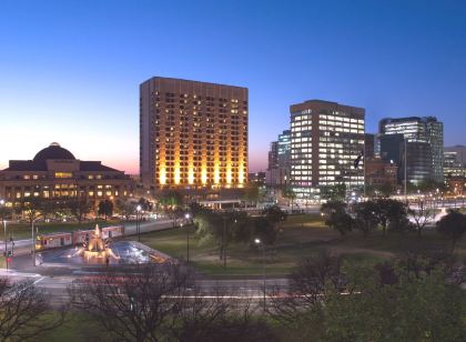 Amora Hotel Adelaide