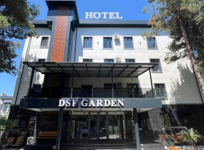 Dsf Garden Hotel