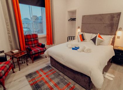 Mayfield Suites