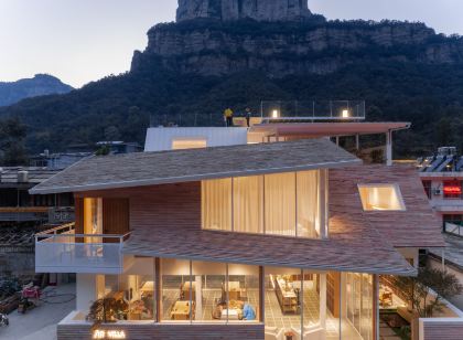 Linzhou Anzhiruosu B&B