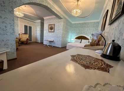 Reikartz Modarixon Bukhara