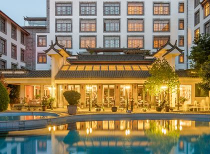 Lijiang International Hotel