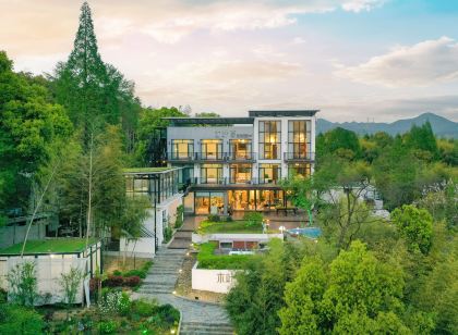 Mood Club Theme Holiday Hostel