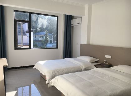 Huoshan Qianyilou Homestay