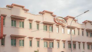 amrise-hotel
