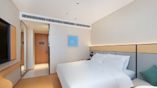 ji-hotel-zhongjun-world-city-sports-street-hotel