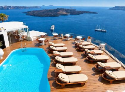 Sun Rocks Boutique Hotel | Caldera View Suites & Sunset Dining Experience