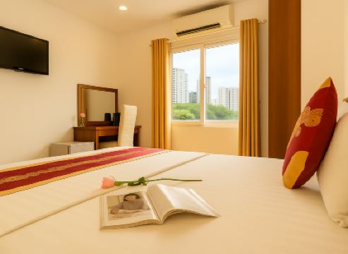 King Hotel Saigon Airport