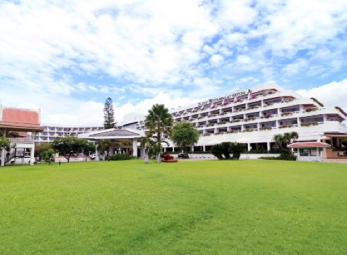 The Cha Am Methavalai Hotel