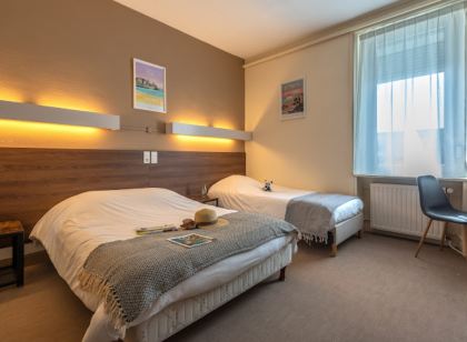 Contact Hôtel Anne de Bretagne deux etoiles