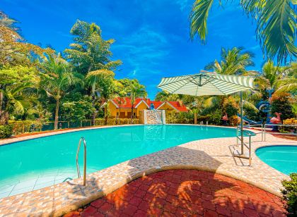 Cavesera Residencia Farm and Resort