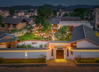 龍南岸香館民宿