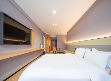 Xingyu Hotel (Zhengzhou Zhongyuan Wanda Poly Xinyu Store)