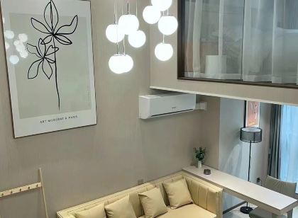 鴻尚·輕奢loft公寓(南昌縣新力銀湖灣店)