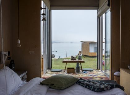 Float camp 浮石營地