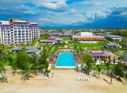 TTC Van Phong Bay Resort - Himalaya Sauna & Steam Retreat Included