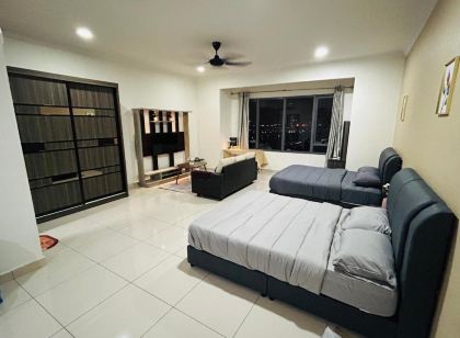 Comfortable Studio for 5 | MRT 5 Mins Walk