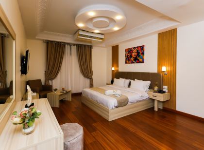 Pyramid Edge Hotel & Exclusive Pyramids View Rooftop