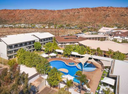 Crowne Plaza Alice Springs Lasseters