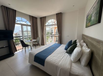 Novus Sol Hotel