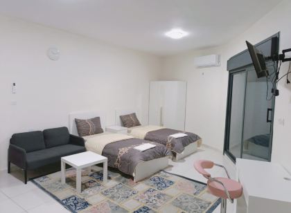 Durrat Al Israa Airport Residence