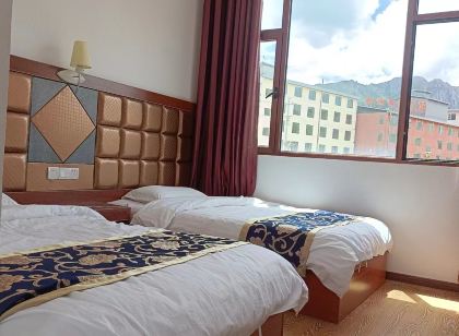 Luqu Langmusi Sangna Hotel