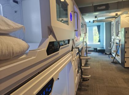 U Street Capsule Hostel