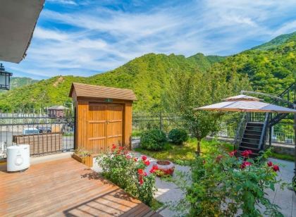 Shanli Homestay (Baihewan Branch)