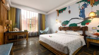 haikou-island-forest-hotel-east-high-speed-railway-station-fruit-market-branch