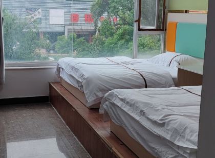 鶴山贛豐公寓住宿