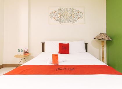 紅門Plus飯店@卡姆林奎松城