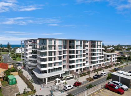 Direct Collective - Lowanna Beach Resort