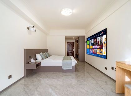 Muzi Film and Television Homestay (Shenyang Shenbei University City Branch)