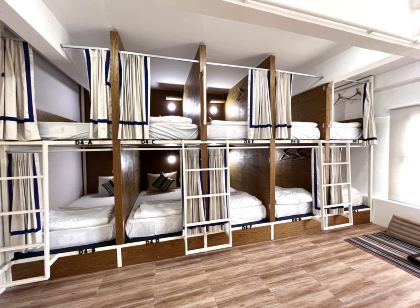 ハヌマーン V.I.P. ホステル