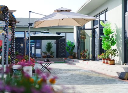 特克斯凡舍民宿(八卦城之夜店)