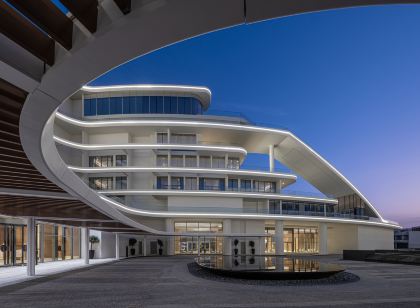 Tivoli LA VIE Muscat Hotel & Residences