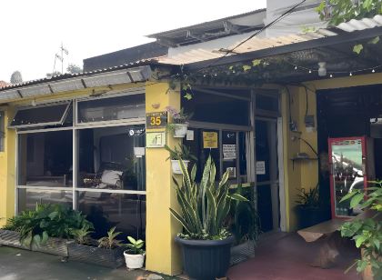 Rumah Kuning Syariah