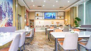 yishang-hotel-zhuhai-lovers-road-riyuebei-grand-theater