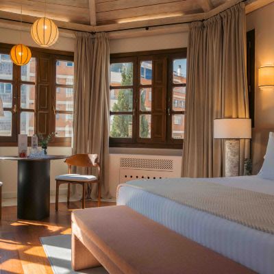 5-Junior Suite (Mi-Kste) 5-Junior Suite (Mi-Kste) Hospes Palacio de Los Patos Granada Promo Code