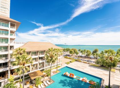 Welcome World Beachfront Resort Pattaya - Family Friendly