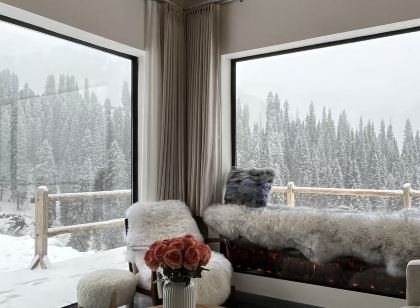 瓊庫什台溪雲澗民宿