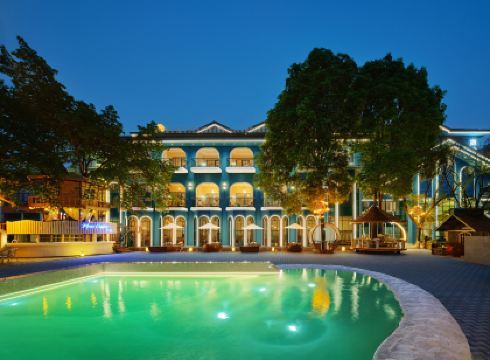 Magic Live Garden Hotel