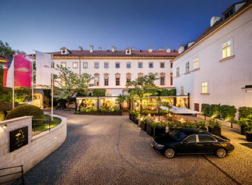 Mandarin Oriental, Prague