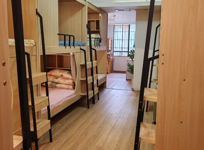 Shimai Female-only Hostel (Guangzhou Beijing Road Pedestrian Street)