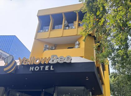 Yellow Bee Tanah Abang