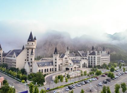 라이즈선 포 시즌스 페어리랜드 호텔 예산포