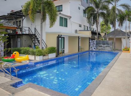 R2 Bed and Pool Kanchanaburi