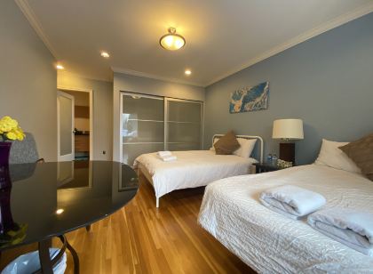 Sunshine Bay · Westside Homestay