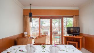 phuket-pl-seaview-resort