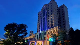 holiday-inn-express-and-suites-singapore-novena-an-ihg-hotel